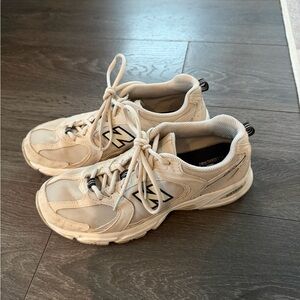 Beige New Balance Sneakers